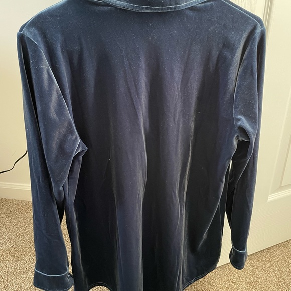 🦋SOFT SURROUNDINGS 🦋 Velvet Boyfriend Shirt 💕 - Picture 5 of 7